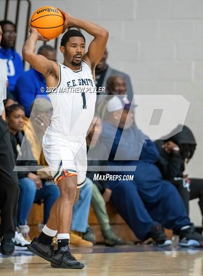 Thumbnail 3 in E.E. Smith vs. Northwood Temple Academy (MLK Dream Jam at Terry Sanford) photogallery.