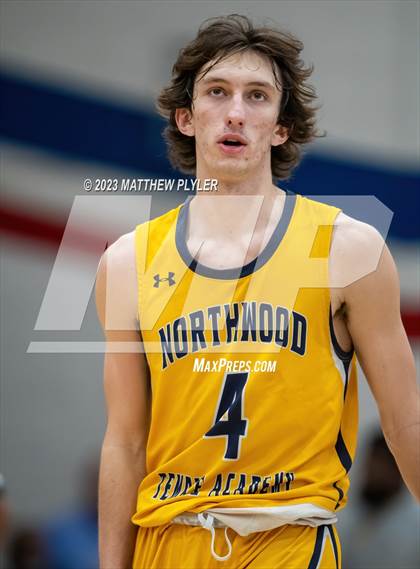 Thumbnail 2 in E.E. Smith vs. Northwood Temple Academy (MLK Dream Jam at Terry Sanford) photogallery.