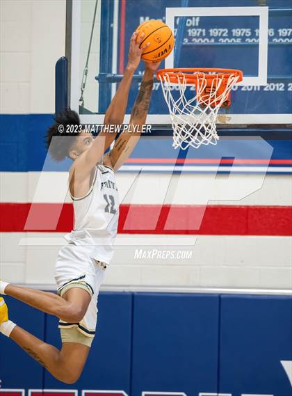 Thumbnail 3 in E.E. Smith vs. Northwood Temple Academy (MLK Dream Jam at Terry Sanford) photogallery.