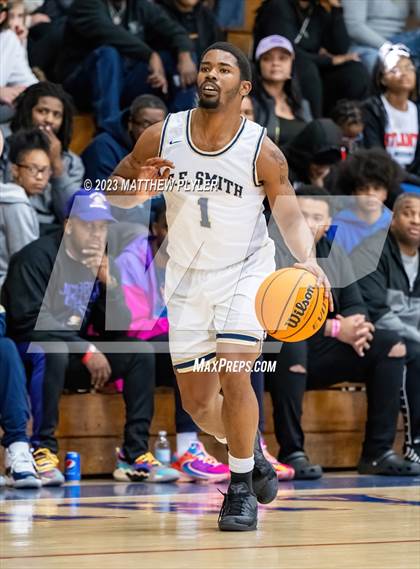 Thumbnail 1 in E.E. Smith vs. Northwood Temple Academy (MLK Dream Jam at Terry Sanford) photogallery.