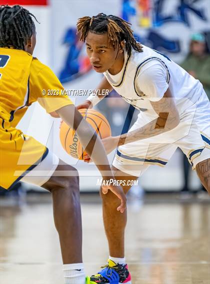 Thumbnail 2 in E.E. Smith vs. Northwood Temple Academy (MLK Dream Jam at Terry Sanford) photogallery.