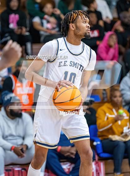 Thumbnail 2 in E.E. Smith vs. Northwood Temple Academy (MLK Dream Jam at Terry Sanford) photogallery.