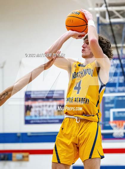 Thumbnail 2 in E.E. Smith vs. Northwood Temple Academy (MLK Dream Jam at Terry Sanford) photogallery.