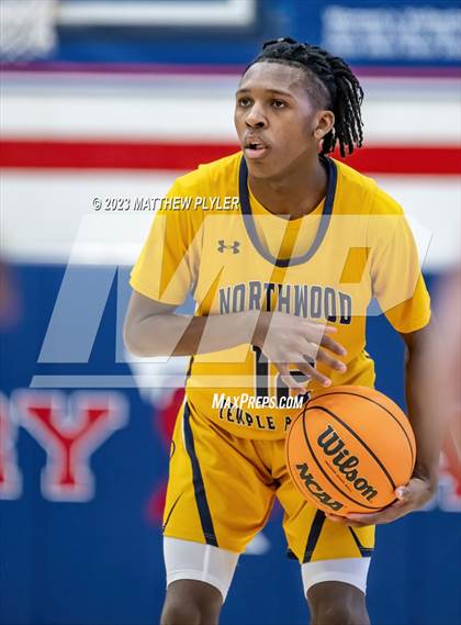 Thumbnail 2 in E.E. Smith vs. Northwood Temple Academy (MLK Dream Jam at Terry Sanford) photogallery.