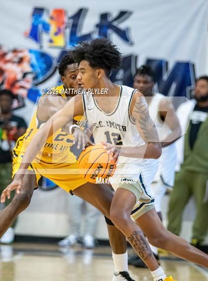Thumbnail 2 in E.E. Smith vs. Northwood Temple Academy (MLK Dream Jam at Terry Sanford) photogallery.