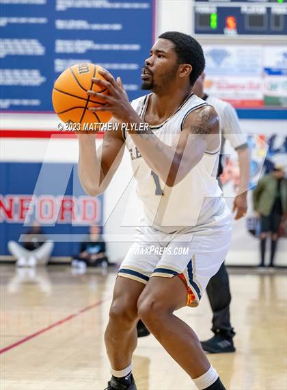 Thumbnail 3 in E.E. Smith vs. Northwood Temple Academy (MLK Dream Jam at Terry Sanford) photogallery.