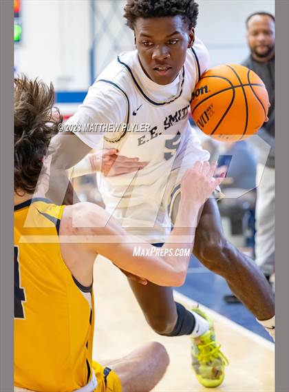 Thumbnail 2 in E.E. Smith vs. Northwood Temple Academy (MLK Dream Jam at Terry Sanford) photogallery.