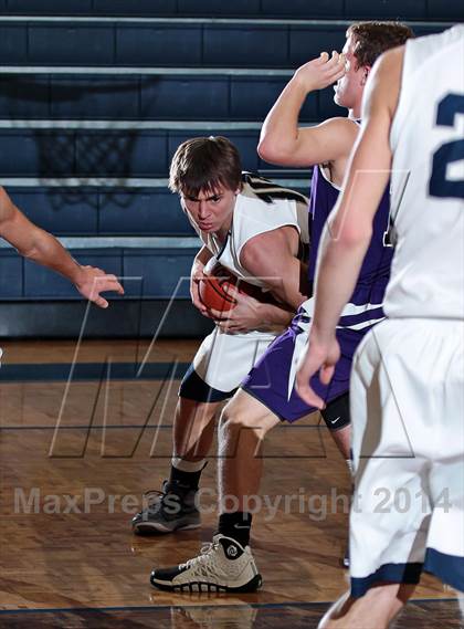 Thumbnail 1 in Claiborne vs King's Academy (Seymour Chirstmas Classic) photogallery.
