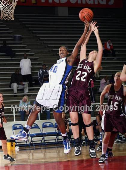 Thumbnail 2 in Cinco Ranch vs. Summit (McDonalds Texas Invitational) photogallery.