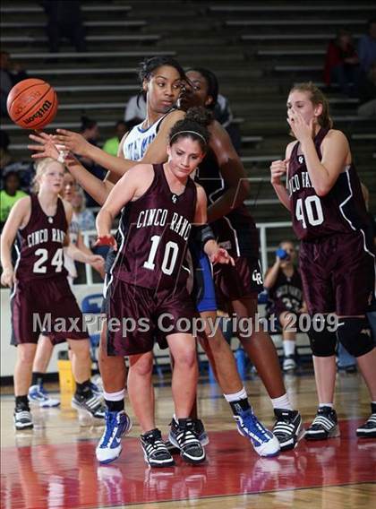 Thumbnail 3 in Cinco Ranch vs. Summit (McDonalds Texas Invitational) photogallery.