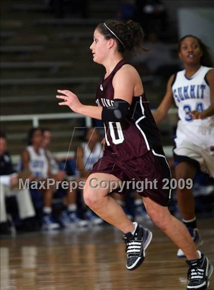 Thumbnail 2 in Cinco Ranch vs. Summit (McDonalds Texas Invitational) photogallery.