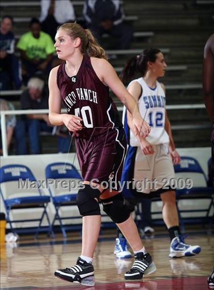 Thumbnail 3 in Cinco Ranch vs. Summit (McDonalds Texas Invitational) photogallery.