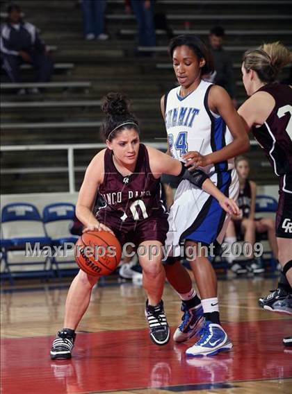 Thumbnail 1 in Cinco Ranch vs. Summit (McDonalds Texas Invitational) photogallery.