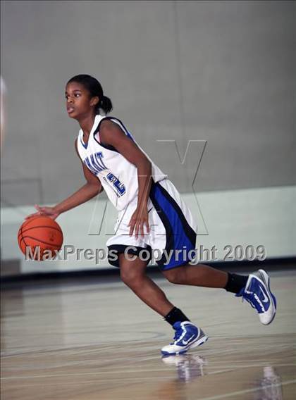 Thumbnail 2 in Cinco Ranch vs. Summit (McDonalds Texas Invitational) photogallery.