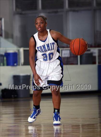Thumbnail 2 in Cinco Ranch vs. Summit (McDonalds Texas Invitational) photogallery.