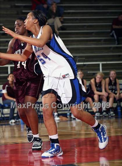 Thumbnail 1 in Cinco Ranch vs. Summit (McDonalds Texas Invitational) photogallery.