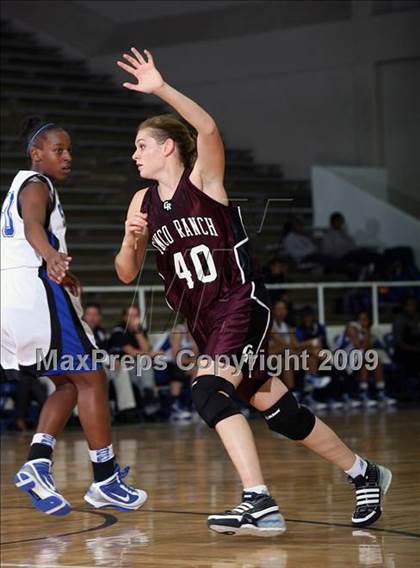 Thumbnail 2 in Cinco Ranch vs. Summit (McDonalds Texas Invitational) photogallery.