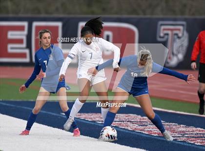 Thumbnail 3 in Los Alamitos vs. Santa Margarita (CIF State D1 SoCal Regional Final) photogallery.
