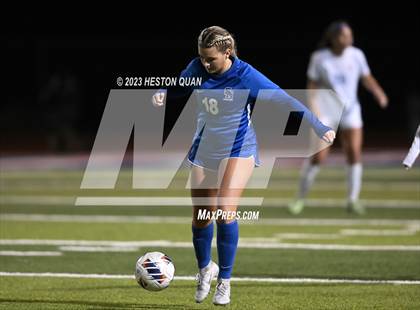 Thumbnail 3 in Los Alamitos vs. Santa Margarita (CIF State D1 SoCal Regional Final) photogallery.