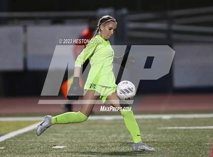 Thumbnail 2 in Los Alamitos vs. Santa Margarita (CIF State D1 SoCal Regional Final) photogallery.