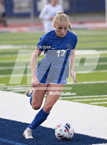 Thumbnail 3 in Los Alamitos vs. Santa Margarita (CIF State D1 SoCal Regional Final) photogallery.