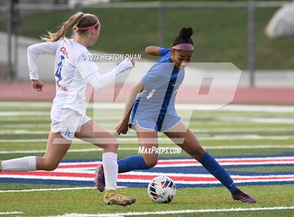 Thumbnail 2 in Los Alamitos vs. Santa Margarita (CIF State D1 SoCal Regional Final) photogallery.