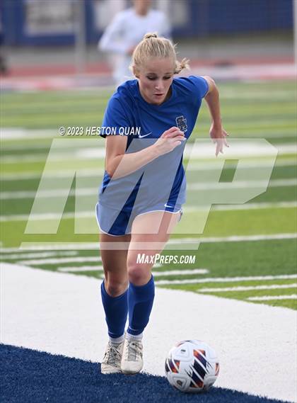 Thumbnail 1 in Los Alamitos vs. Santa Margarita (CIF State D1 SoCal Regional Final) photogallery.