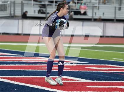 Thumbnail 2 in Los Alamitos vs. Santa Margarita (CIF State D1 SoCal Regional Final) photogallery.