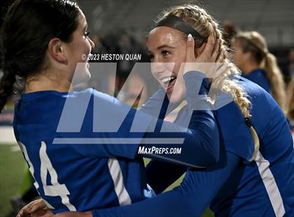 Thumbnail 2 in Los Alamitos vs. Santa Margarita (CIF State D1 SoCal Regional Final) photogallery.