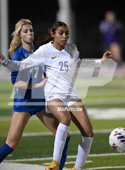 Thumbnail 3 in Los Alamitos vs. Santa Margarita (CIF State D1 SoCal Regional Final) photogallery.