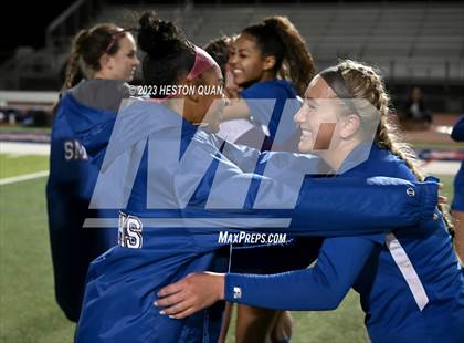 Thumbnail 2 in Los Alamitos vs. Santa Margarita (CIF State D1 SoCal Regional Final) photogallery.