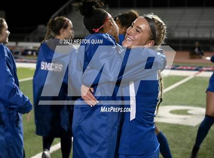 Thumbnail 1 in Los Alamitos vs. Santa Margarita (CIF State D1 SoCal Regional Final) photogallery.