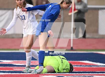 Thumbnail 3 in Los Alamitos vs. Santa Margarita (CIF State D1 SoCal Regional Final) photogallery.