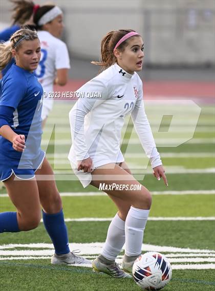 Thumbnail 2 in Los Alamitos vs. Santa Margarita (CIF State D1 SoCal Regional Final) photogallery.