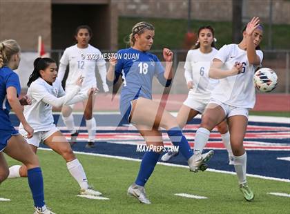 Thumbnail 3 in Los Alamitos vs. Santa Margarita (CIF State D1 SoCal Regional Final) photogallery.