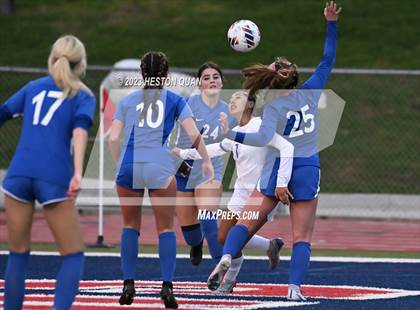 Thumbnail 2 in Los Alamitos vs. Santa Margarita (CIF State D1 SoCal Regional Final) photogallery.