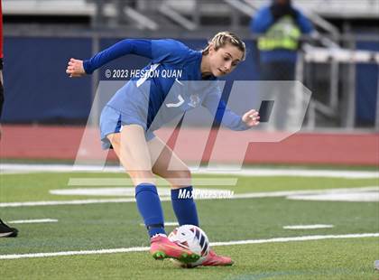 Thumbnail 2 in Los Alamitos vs. Santa Margarita (CIF State D1 SoCal Regional Final) photogallery.