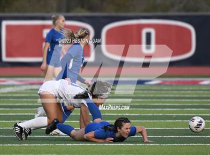 Thumbnail 3 in Los Alamitos vs. Santa Margarita (CIF State D1 SoCal Regional Final) photogallery.