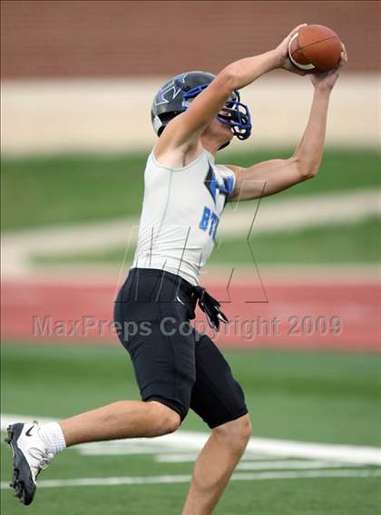 Thumbnail 1 in Dallas Jesuit @ Hebron photogallery.
