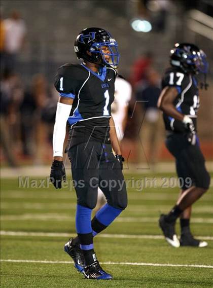 Thumbnail 2 in Dallas Jesuit @ Hebron photogallery.