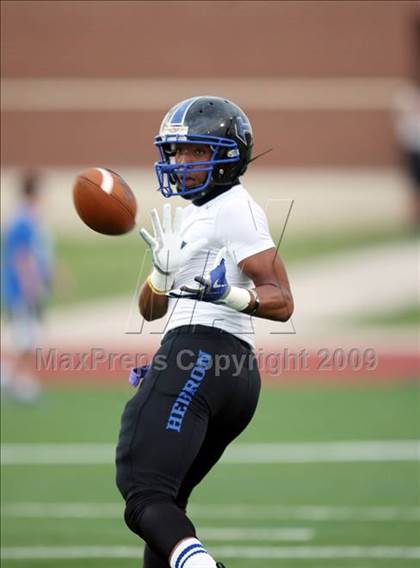 Thumbnail 3 in Dallas Jesuit @ Hebron photogallery.