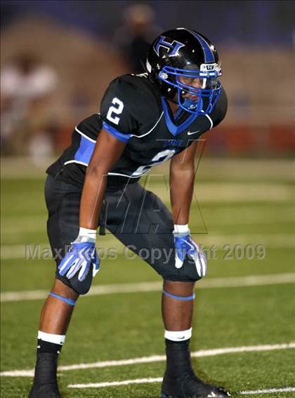 Thumbnail 1 in Dallas Jesuit @ Hebron photogallery.
