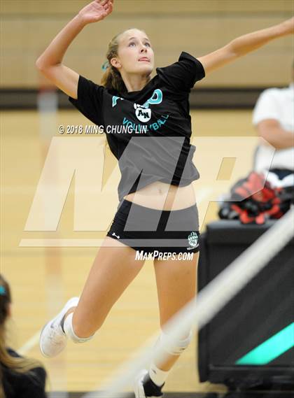 Thumbnail 1 in El Toro @ Aliso Niguel photogallery.