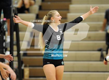 Thumbnail 2 in El Toro @ Aliso Niguel photogallery.
