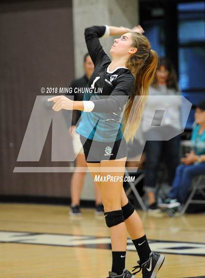 Thumbnail 1 in El Toro @ Aliso Niguel photogallery.
