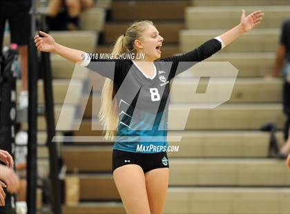 Thumbnail 1 in El Toro @ Aliso Niguel photogallery.