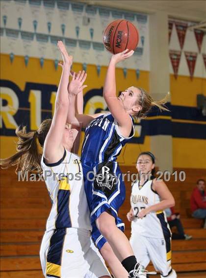 Thumbnail 3 in Rocklin vs. Oak Ridge (Trojan Toss-Up) photogallery.