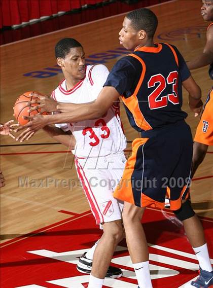 Thumbnail 1 in Jefferson vs Kennedy (PSAL AA Semifinal) photogallery.