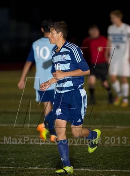 Thumbnail 1 in Valor Christian vs. Vista PEAK Prep (CHSAA 4A 1st Round) photogallery.