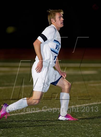 Thumbnail 1 in Valor Christian vs. Vista PEAK Prep (CHSAA 4A 1st Round) photogallery.